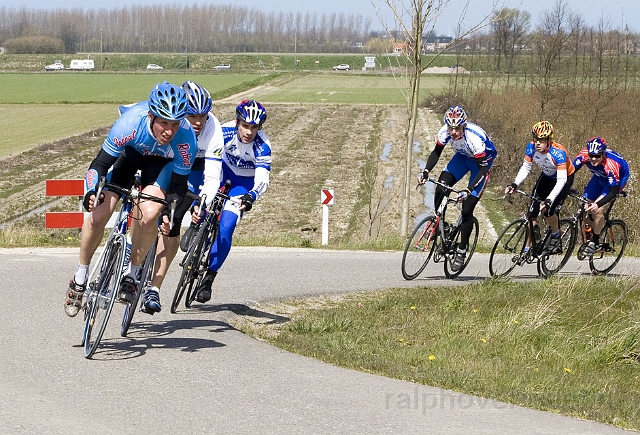 8hho03.jpg - Ronnie Geschiere op 3e plaats